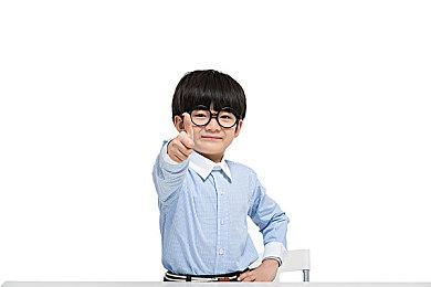 类暗黑肉鸽生存游戏《苦痛殿堂》现已推出1.0正式版 获得好评如潮